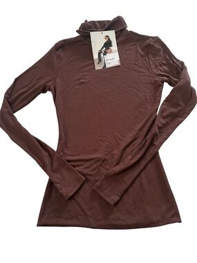 Naked Wardrobe Women's Brown Turtleneck Long-Sleeve Top